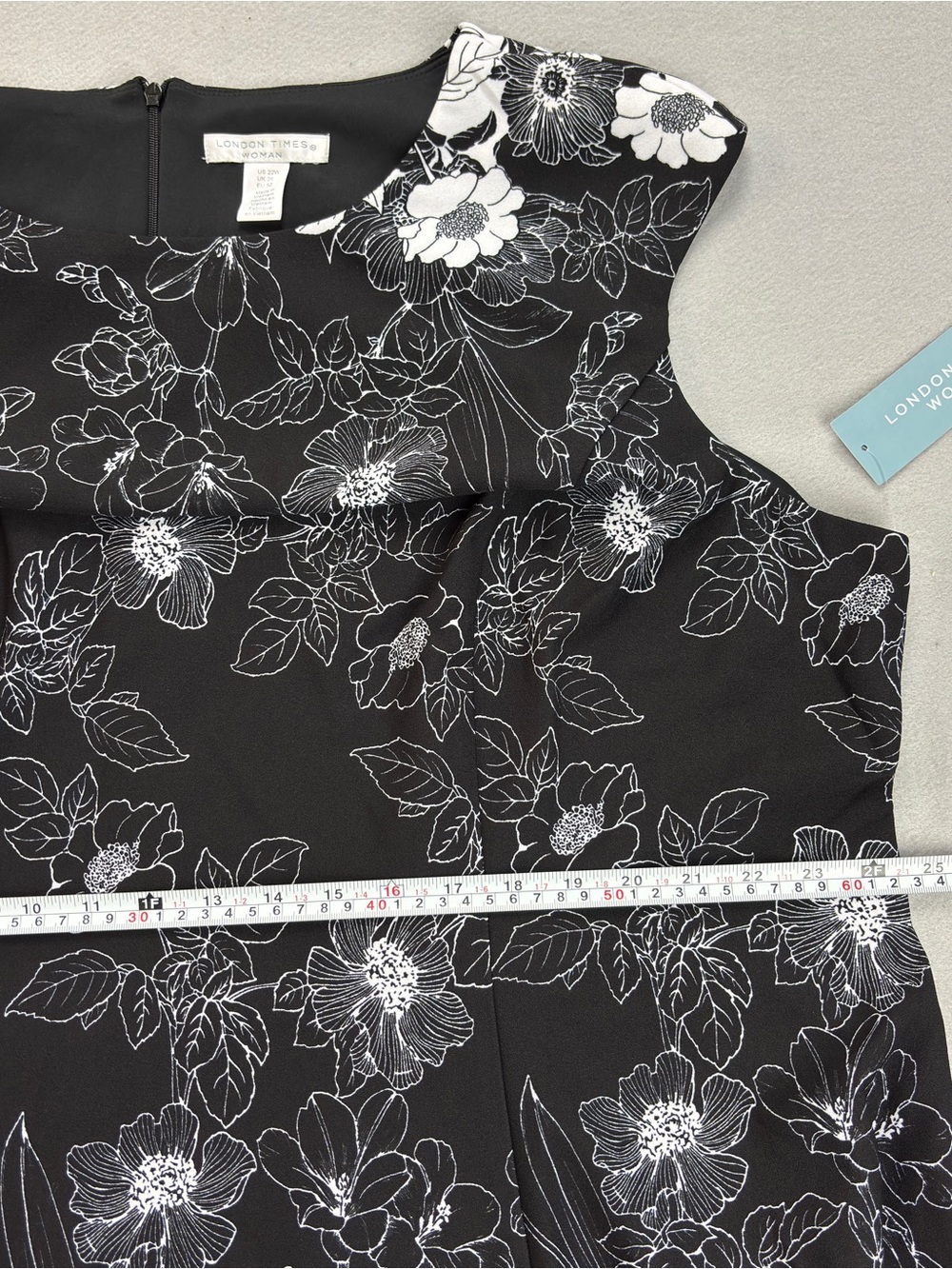 London Times Women's A-line Dress Floral Black & White Size 22W MSRP $89 - Picture 9 of 12